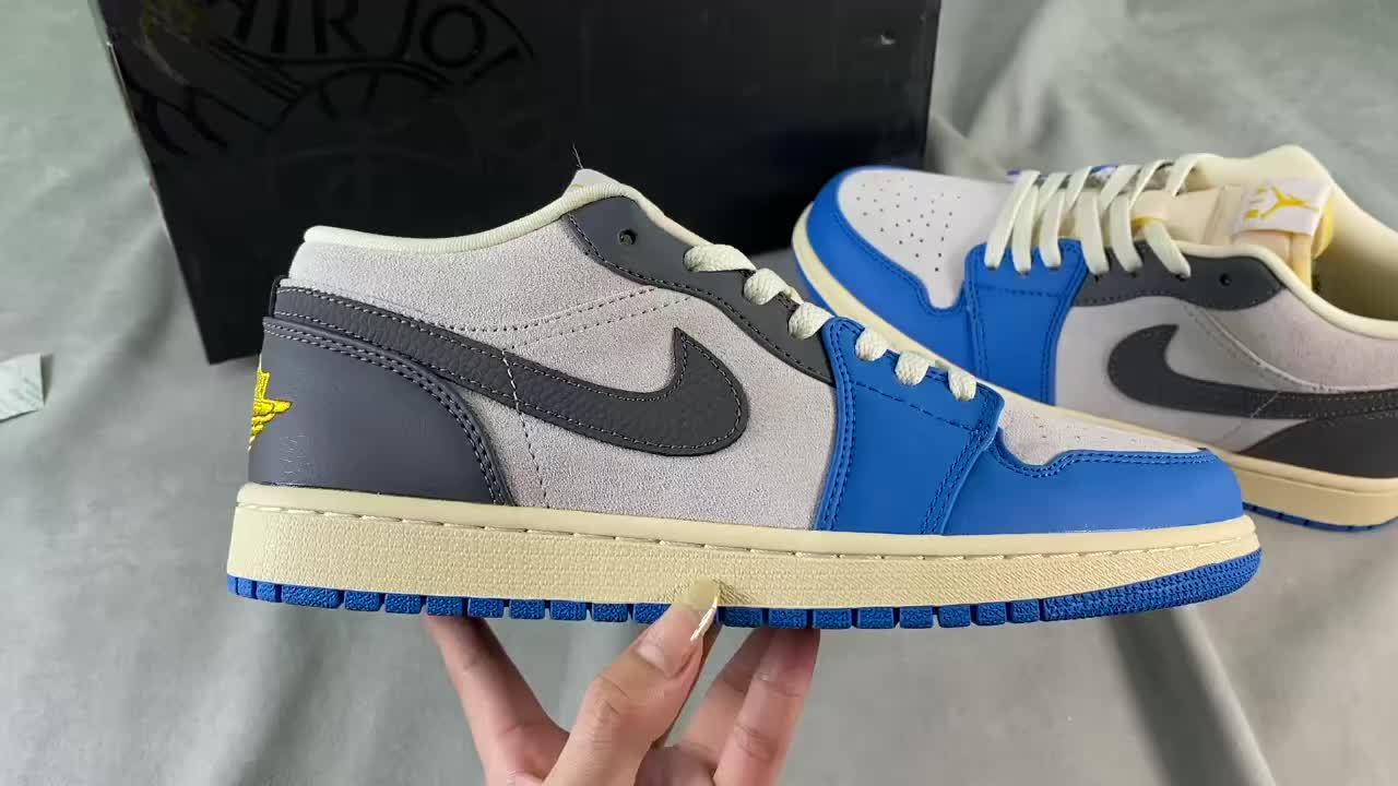 8025 [Company-level real label] Ai Jordan 1 Zoom Air CMFT Hare Joe 1 Gaobang Bunny Bunny Product Number: CT0978-100 Size: 36-46 Half code 10